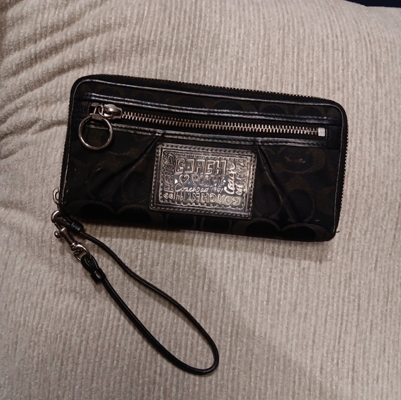 Y2k Coach Poppy Black On Black Logo Wallet - Picture 3 of 6